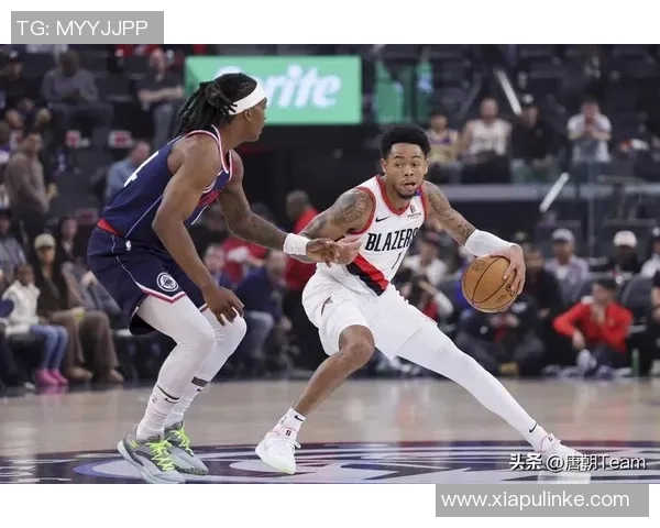 开拓者客场力克快船保持不败，继续书写辉煌战绩