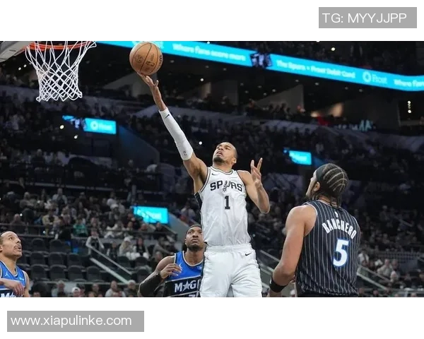 快船客场击败雷霆，乔治关键时刻发挥稳定